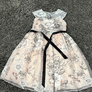 Pippa and Julie dress